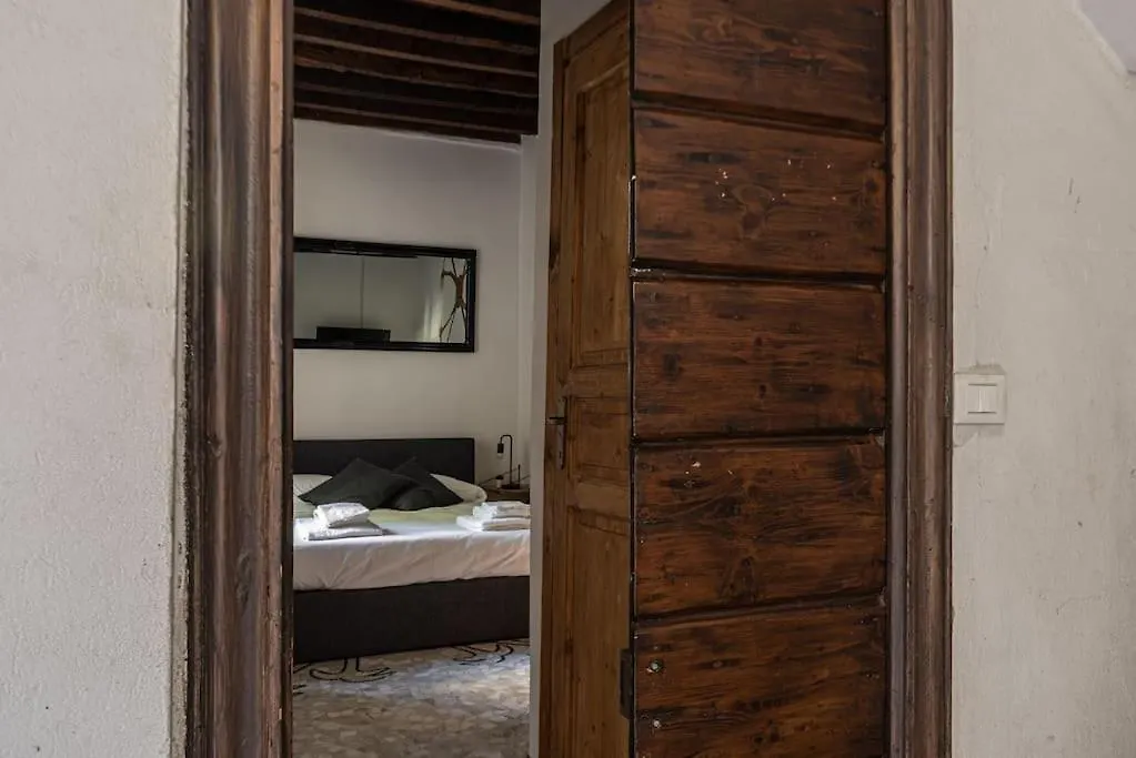 Room/Suite Garibaldi40 Milánó